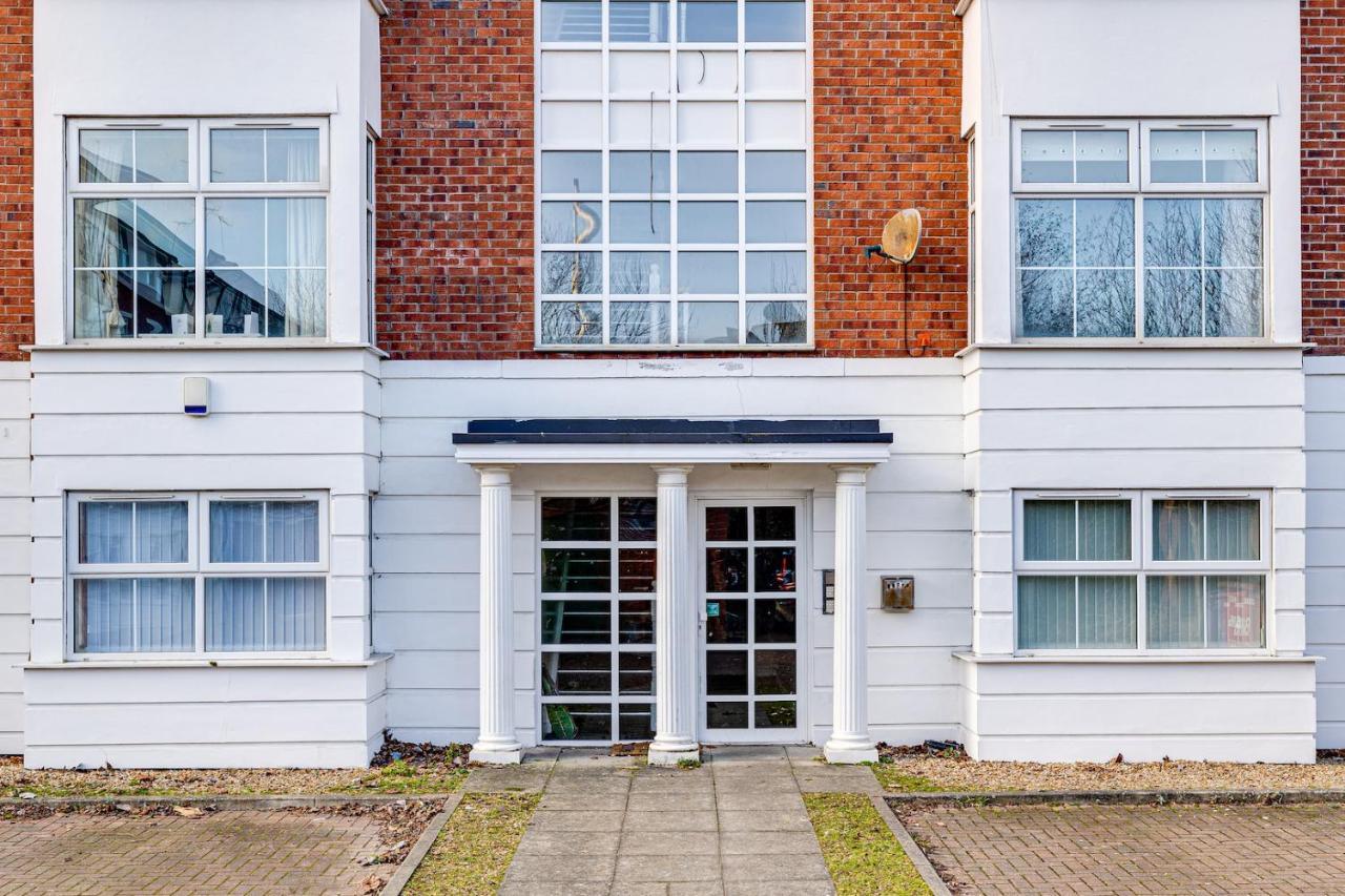 Cosy 2Br Modern Apt With Free Parking Liverpool Eksteriør bilde